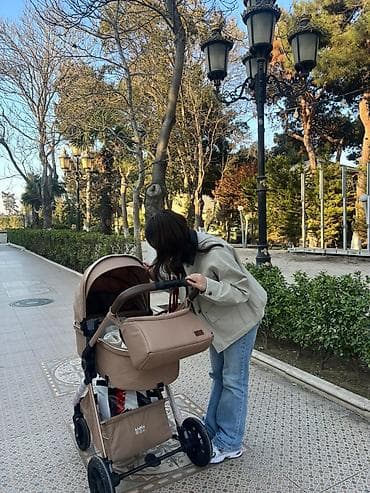 Çıxarıla bilən beşikli araba, Kidilo, İşlənmiş, Cins: Qız, Yaş: 1-6 ay