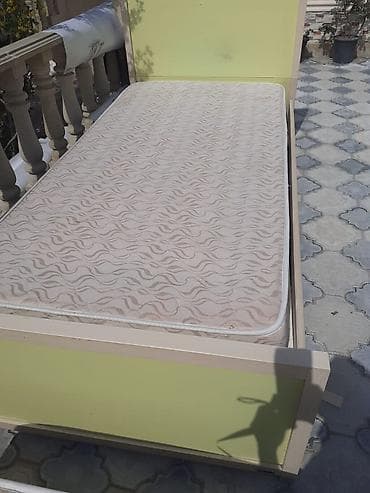 Təknəfərlik çarpayı, Bazasız, Matras ilə, Siyirməsiz