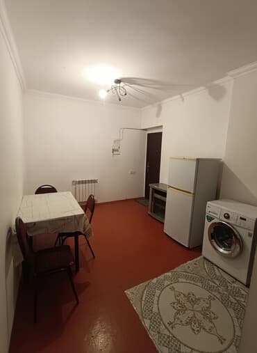 kireye: Hörmətli müştərilər, Yeni Yasamalda 77 marşrutun son dayanacagında 4 — 1