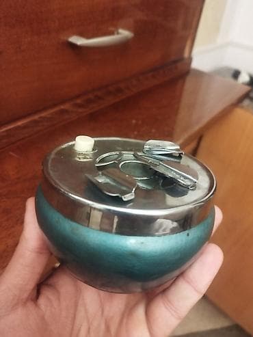 Köhnə 60 ilin kül qabısı