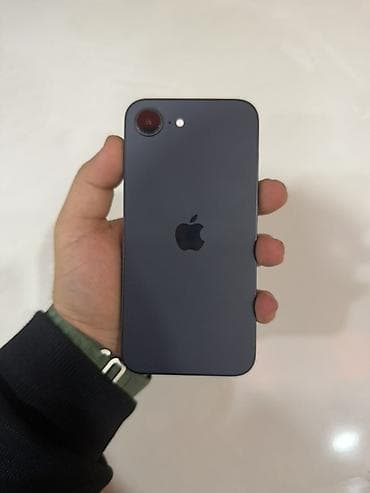 kamera kredit: IPhone 16e, 128 GB, Qara — 3