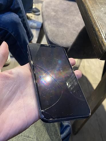 iphone 11 prp: IPhone 11 Pro, 256 GB, Matte Midnight Green, Simsiz şarj, Face ID — 9