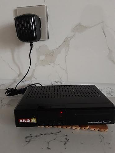 talberg tv: Ailə TV resiver, ideal vəziyyətdə, 10 man. Pultu var, adapteri köç — 6
