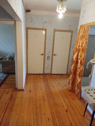 maştağada satdıq evlər: Bakı, 3 otaqlı, Köhnə tikili, m. Xalqlar Dostluğu, 75 kv. m — 11