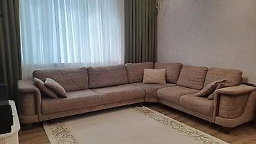 antikvar mebel: GularaKunc divan( Embawood) 550azn. açilir. baza yoxdu.olçü 2.50/3,25 — 1