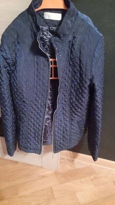 Kurtqa satılır təzədir razmer düz gəlmədiyi ücün satılır razində