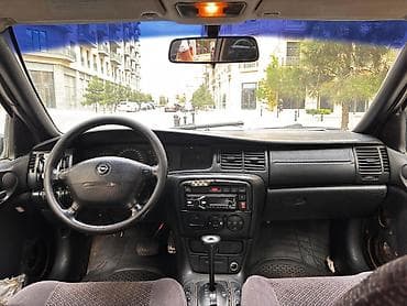 opel vectra b: Opel Vectra: 2 l | 1997 il 367775 km Universal — 9