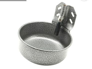 Inəklər, öküzlər: Yem qabı, Su üçün, Heyvanlar üçün, Ünvandan götürmə, Pulsuz çatdırılma, Ödənişli çatdırılma — 1