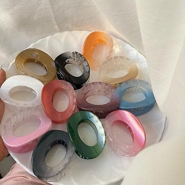 sarı saç: 2azn - 4azn Məhsul: Çiçək formalı saç sıxacları (krab klips) Təsvir — 8