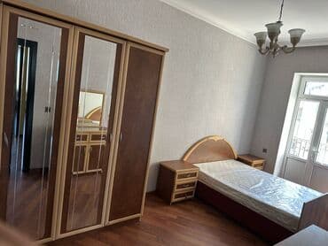 yazı masası qiyməti: Ofis mebel dəsti Tərkibi: - Sürgülü qapılı iki rəng kombinli — 17