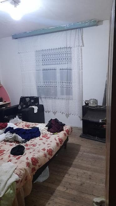 Həyət evləri və villaların satışı: Bülbülə qəs. 4 otaqlı, 300 kv. m, Kredit yoxdur, Orta təmir — 8