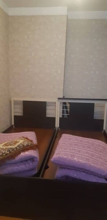 7 mikrorayon: Yeni Guneslide Ab masivində 9 mertebeli binanın 7-ci mərtəbəsində — 5