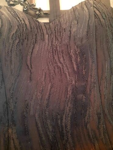 sumqayitda butikler: MAB. Elbise.tam seriyasi eldedi.modeldeki 38 razmerdi.1.70 boya bele — 4