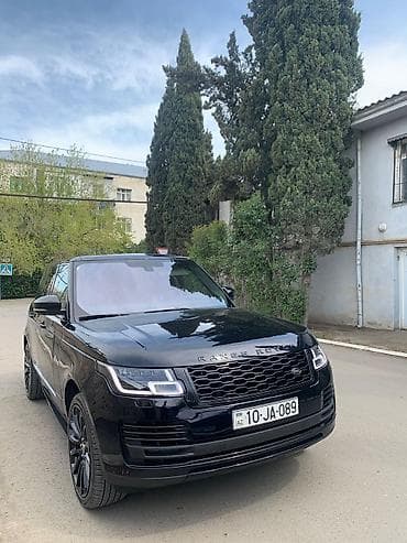 şevralit curuz: Range Rover SUV - Kuzov: Qara rəng, tam ölçülü lüks SUV - Sürətlər — 5