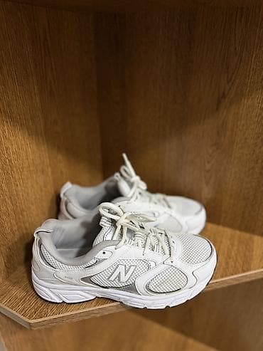 qaqa stili: New Balance 410v7 kişilər üçün idman ayaqqabısı - Model: New Balance — 1