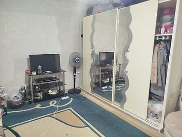 ev t: 1 otaqlı, 42 kv. m, Orta təmir — 2