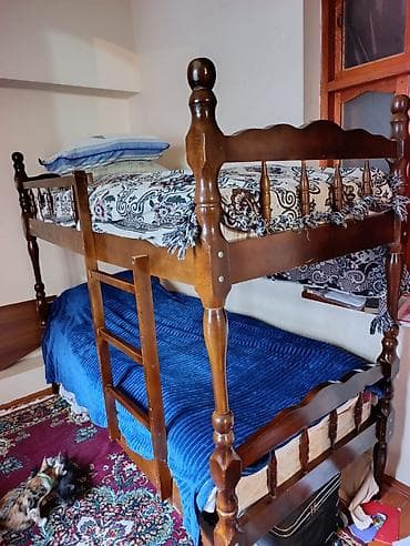 taxt doşeyi: Oğlan və qız üçün, Çarpayı, Matras ilə, Siyirməsiz, Taxta — 1