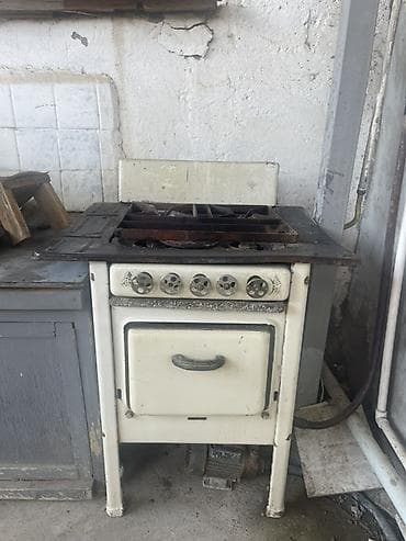 işlenmiş soba: Qaz sobası Ayrıca dayanan, 4 gözlü — 1