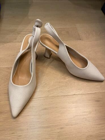 ev üçün açıq qadın şap şapları: Zərif qadın slingback ayaqqabılar - Rəng: krem/ivori - Material — 1