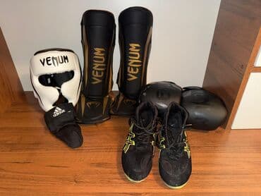 Qaçış trenajorları: Döyüş idmanı üçün komplekt qoruyucu avadanlıq və ayaqqabı - Venum — 1