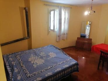 içəri şəhər: 50 kv. m, 2 otaqlı, Qaz, İşıq, Su — 4