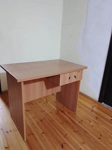 Düz masa, Stulsuz, Polkasız, Siyirməli, MDF — 1