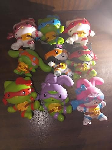 kub oyuncaq: Eyni kolleksiya McDonalds Sanrio x Teenage Mutant Ninja Turtles fiqur — 4