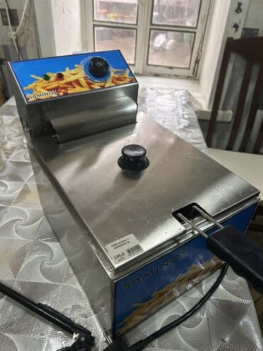 Blenderlər: Saminox elektrik fritözü - Material: paslanmayan polad korpus və yağ — 2