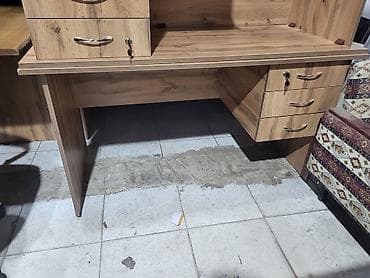 Sifarişlə mebel: Düz masa, Stulsuz, Polkalı, Siyirməli, Teksturalı laminat — 2