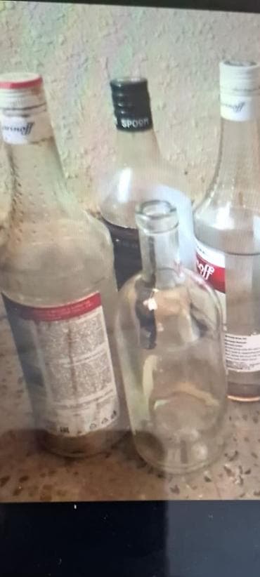 Şüşə butulka dəsti - Məhsul: müxtəlif ölçü və formada şüşə butulkalar