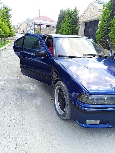 f10 diskleri: BMW 3 series: 2.5 l | 1997 il Sedan — 3