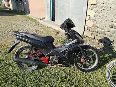 elektrisk skoter: Motorsiklet/skuter – sport üslubunda, qara rəng Xüsusiyyətlər: - — 6