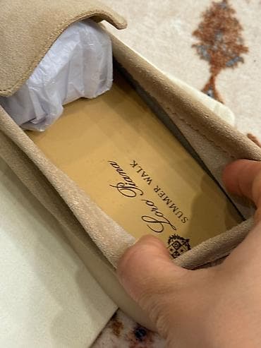 Digər kişi ayaqqabıları: Loro Piana summer walk. 44 yazilsada 42 e gedir.Yeni. Unvan Inqilab — 3