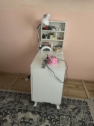 Təcili evdən çıxmalıdı real alıcıya endirim edəcəm Manikür masası və