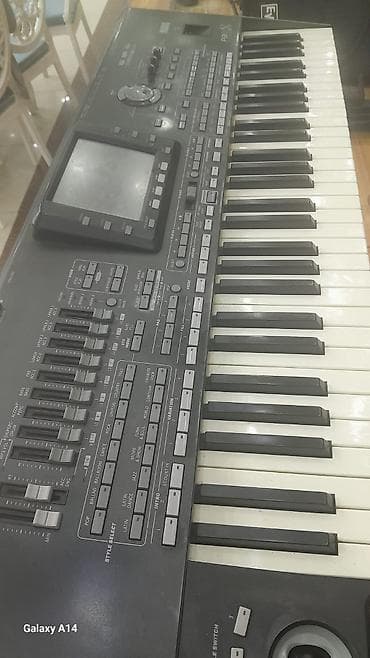 Musiqi alətləri: Korg Pa x3. Əla vezyetdedir 256ram — 3