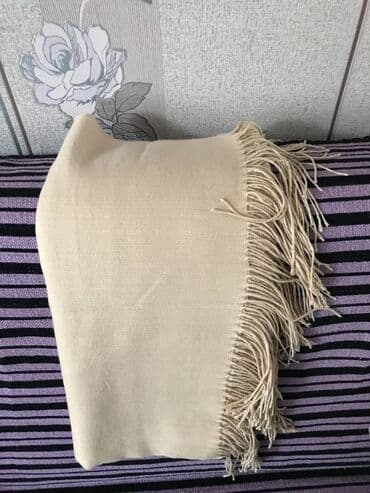 шарфы и палантины из пашмины: Продаются теплые шарфы — 1