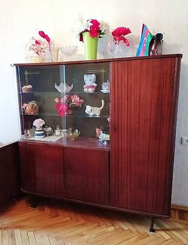 Servantlar. Servant SSSR. GDR istehsalı. Təbii ağac. Hündürlüyü 160