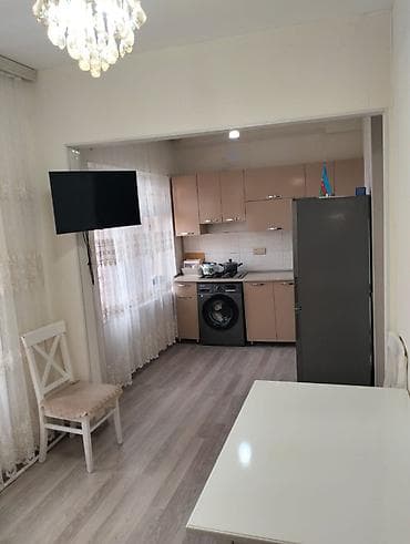 berde emlak: Bakı, Bakıxanov qəs., Studiya, Köhnə tikili, 45 kv. m — 3