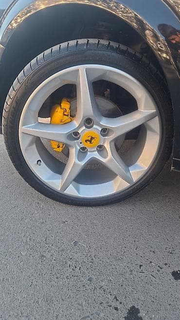 13 diski: Pakriwkalar hec min klometr surulmeyib qiymet 1200 manat elaqe vaccap — 1