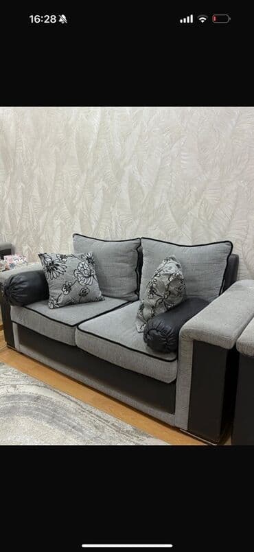 диван и 2 кресла: Диван, Нераскладной, Без подьемного механизма, Ткань, Нет доставки — 1