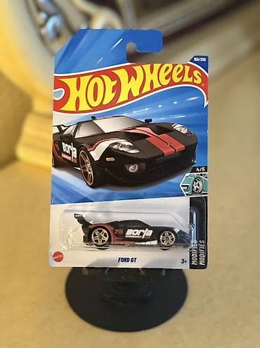Hot Wheels – Ford GT (Borla livery) - Model: Ford GT - Seriya: Hot