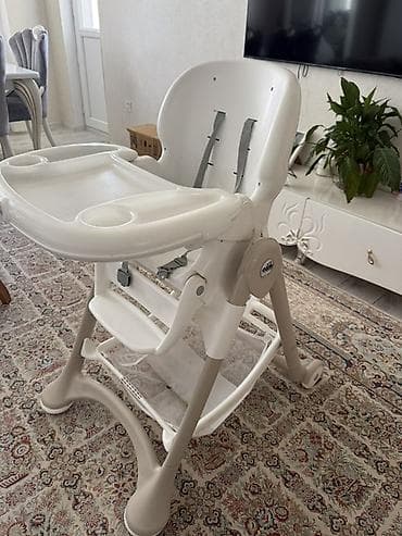 Uşaq yemək stulu – çoxfunksiyalı, tənzimlənən model - Rəng: ağ/bej -