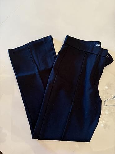 Şəkilləri yana sürüşdürün Tommy Hilfiger 28 azn 40 olçü tünd göy rəng — 4