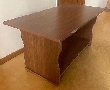 Mebel: Aşağı rəfli qəhvə/çay masası - Material: Ağac teksturalı