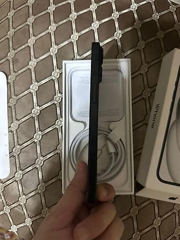 iphone 15 satış: IPhone 15, Qara, Face ID — 6