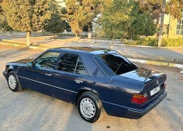 yevlax masin bazari: Mercedes-Benz E 230: 2.3 l | 1989 il — 8