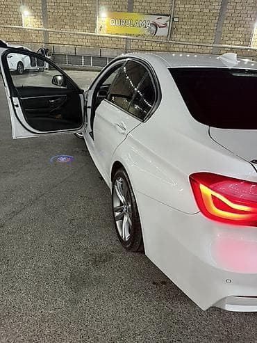 bmv 528: BMW 328: 2 l | 2016 il Sedan — 5