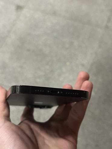 14 pro max dubai version: IPhone 13 Pro Max, Qara, Face ID — 2