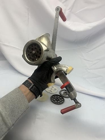 kabab sekilleri: Ət çəkən maşın Yeni — 7