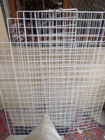 Mağaza arabaları: Vitrin esyalari 2 sandiq 6 eded setqa ayaqqabi asqilari divara vitrin — 1